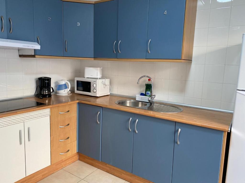 Nice Rooms In A Shared Apartment In The Centre Of Corralejo Habitaciones En Piso Compartido Экстерьер фото