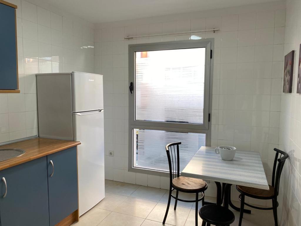 Nice Rooms In A Shared Apartment In The Centre Of Corralejo Habitaciones En Piso Compartido Экстерьер фото